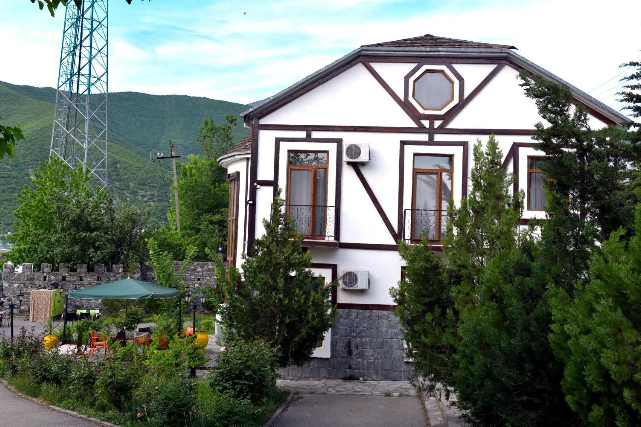 Ansera 55 Hotel Sheki Exterior photo