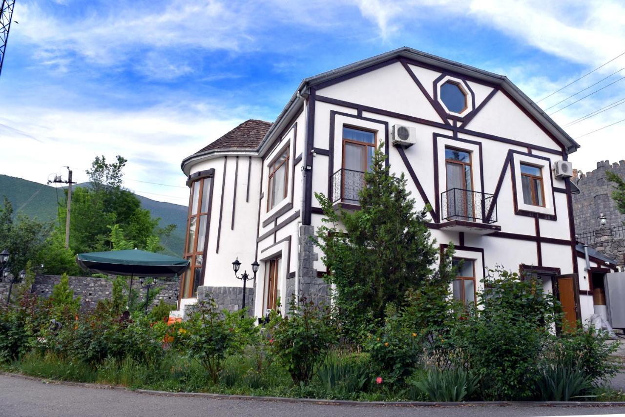 Ansera 55 Hotel Sheki Exterior photo